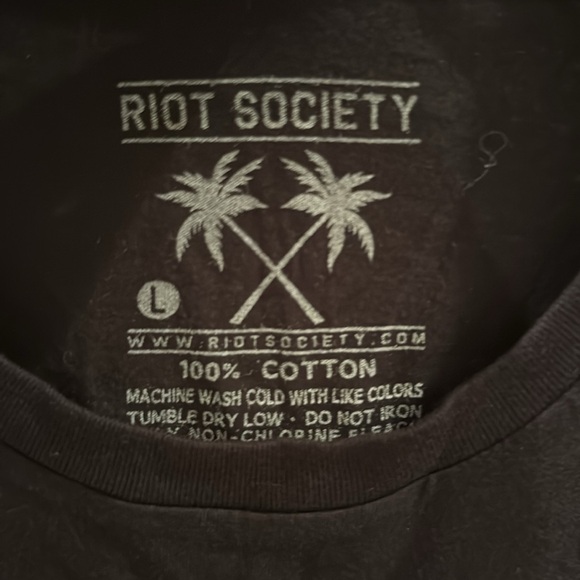 New! Riot Society Japan Koi Tattoo T-Shirt - Picture 5 of 7